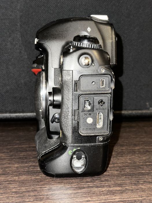 Nikon D3 під ремонт або на запчастини