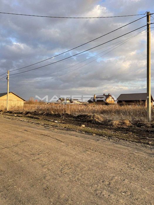 Шевченкове вул Всеславська продаж ділянки 10 соток.