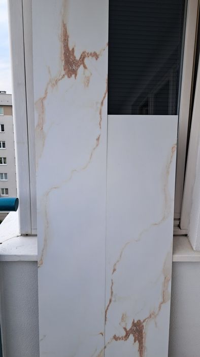 Wodoodporna płyta ścienna