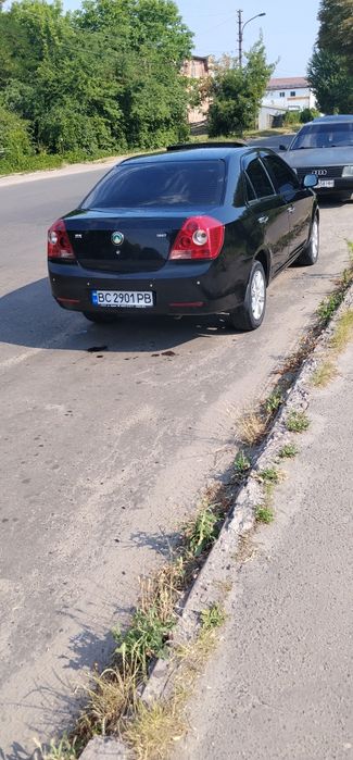 продам власний автомобіль