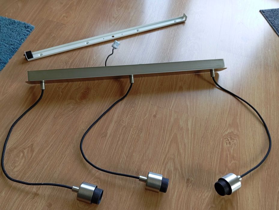 Candeeiro de tecto suspenso de 3 lâmpadas