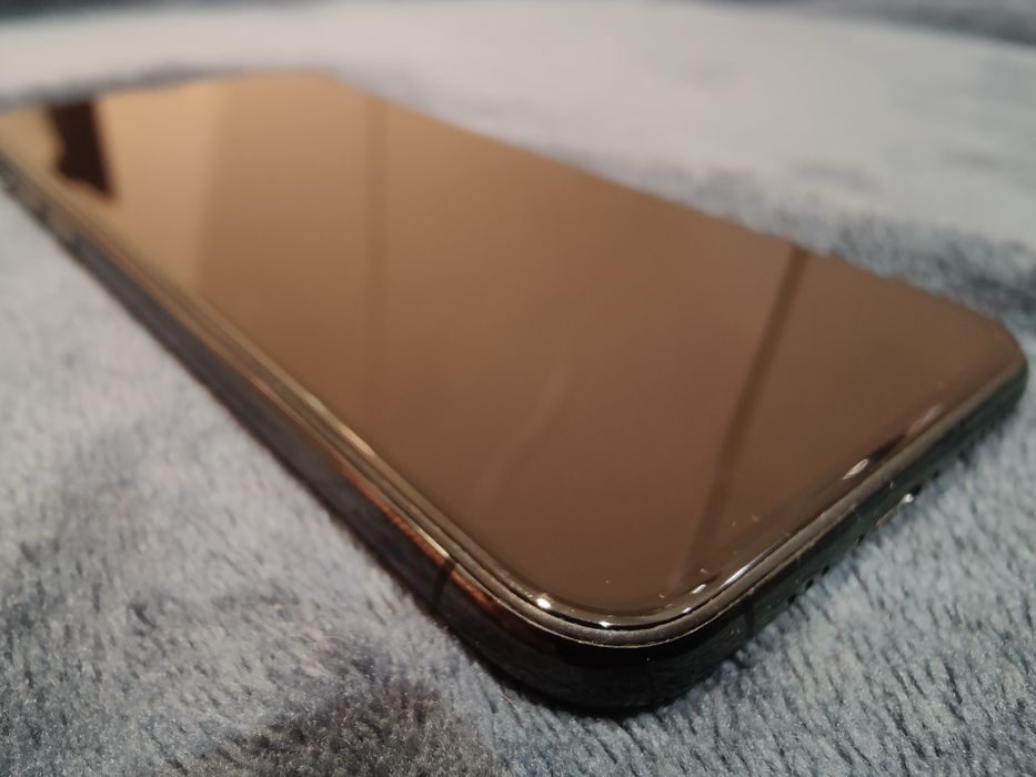 Срочная продажа iPhone 11 pro 64GB Neverlock