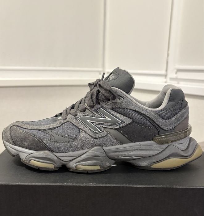 New balance 9060