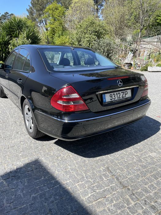 Mercedes E270 CDI foto 2