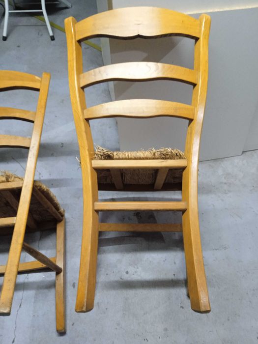 Cadeiras de Cozinha 3 (três) usadas