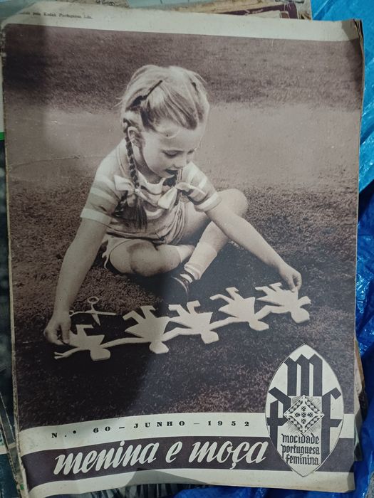 Revista menina e moça