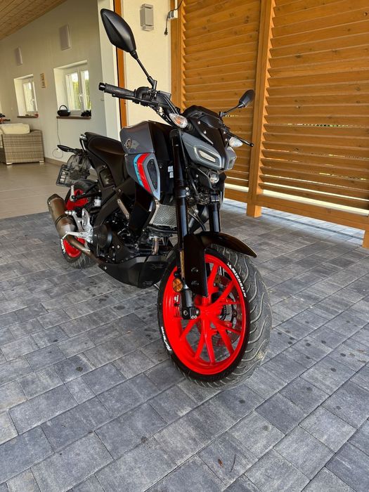 Yamaha MT Yamaha mt125 bardzo dobry stan zadbana