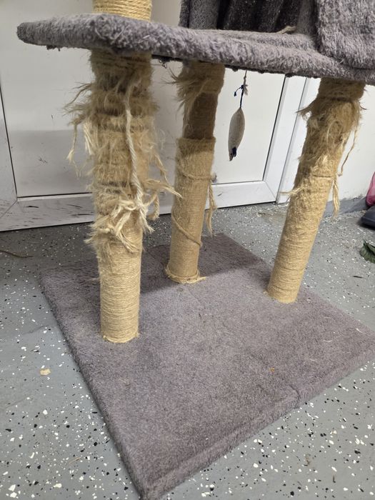 Drapak dla kota duży.