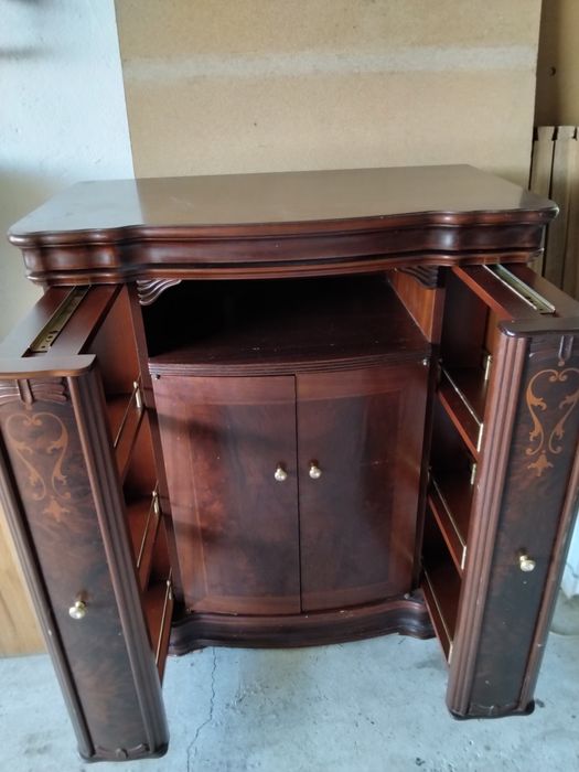 Móvel para TV  rotativo