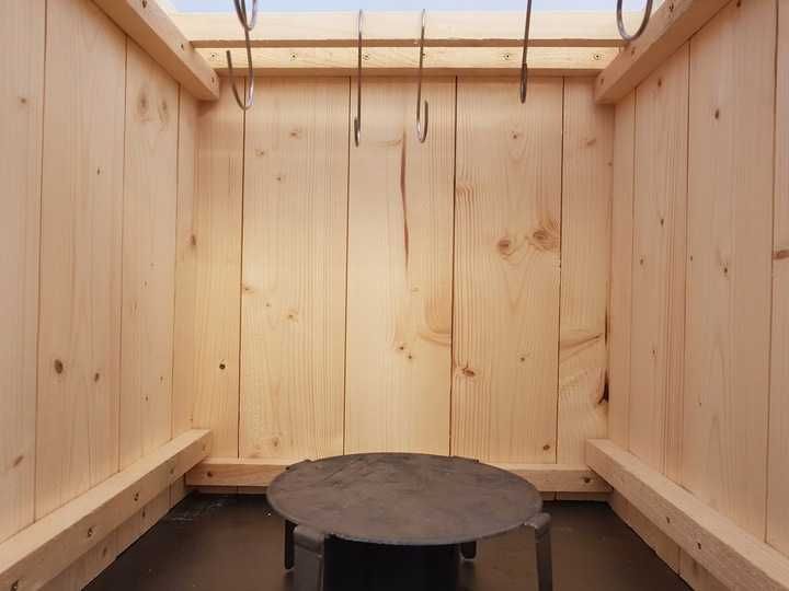 Wędzarnia drewniana LEO MIDI wędzok wędzarka piec stolik komplet