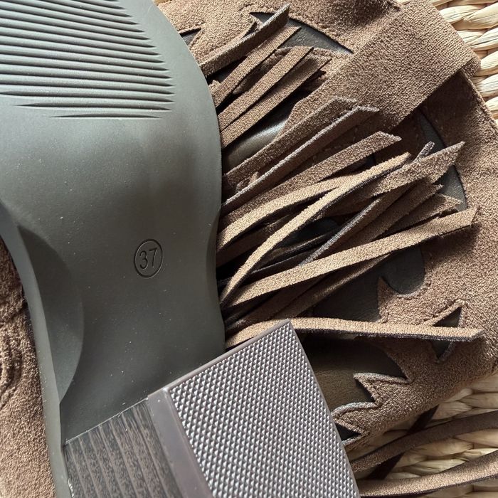 Botas texanas 37 castanhas novas