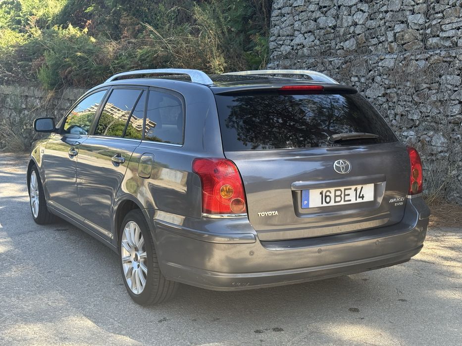 Toyota Avensis SW — fotografia 3