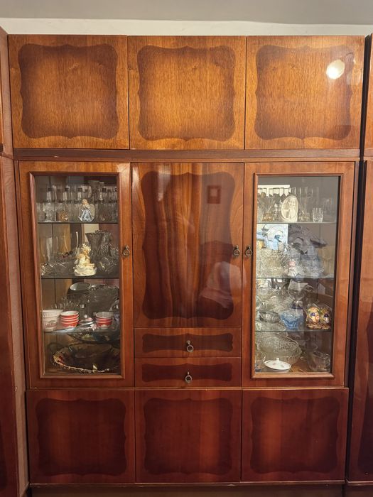 Стінка шафа тумба, меблі  в кімнату - антресоль, сервант, полиці