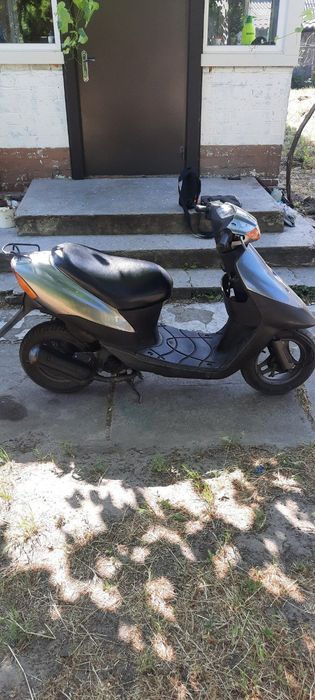 Скутир Сузукі лец 2 бабочка