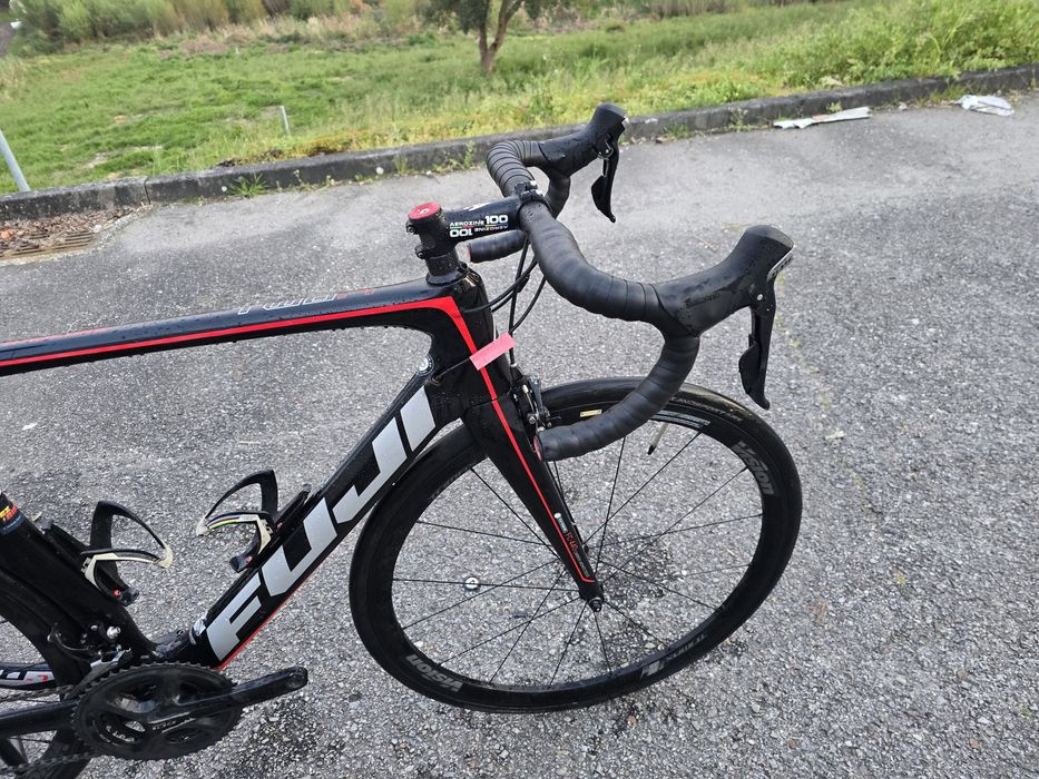 Bicicleta de carbono M/L fuji transonic