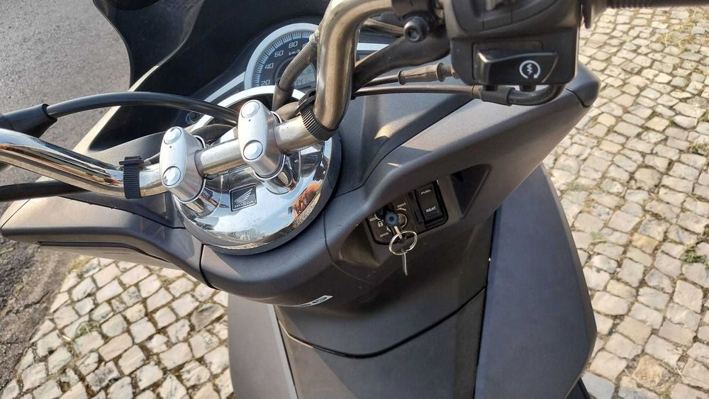 Honda PCX 125cc Aluguer