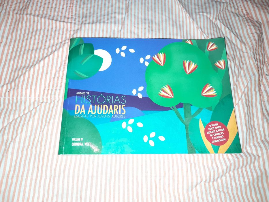 Livro da Associação Ajudaris