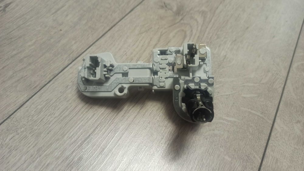 Вкладыш стопа фары правой 5G9945260 vw golf 7 ПАТРОН ЛАМПЫ новий ориг