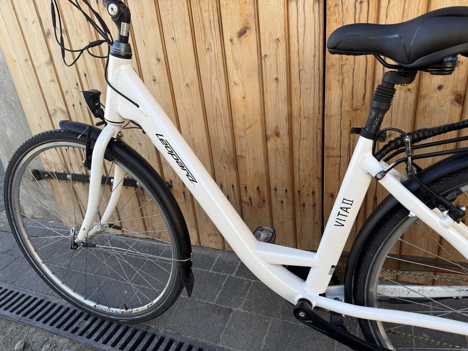 Rower Elektryczny LEOPARD miejski damski Gazelle Bafang 36 V biały S M