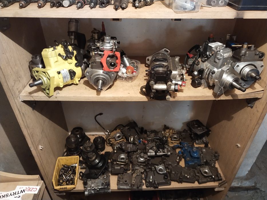 Silnik JCB po remoncie we Francji na części i inne części do silników