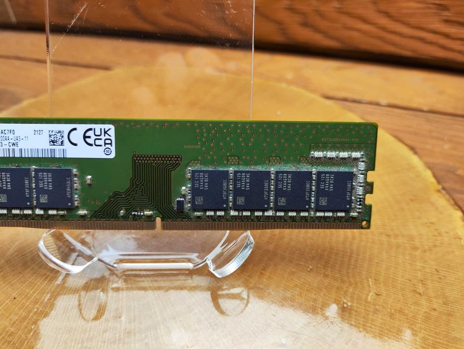 Samsung DDR4 16 GB 3200MHz M378A2G43AB3-CWE Pamiec RAM Gwarancja