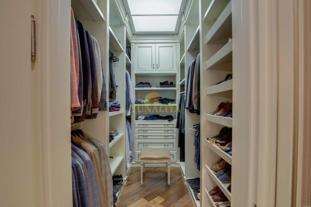 3-х комн. ул. Грушевского 9а с паркоместом!