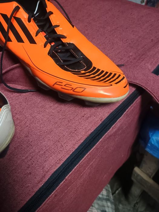 Бутци футбольні F 50