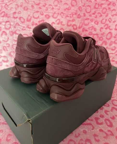 New Balance 9060 Burgundy R.39.5