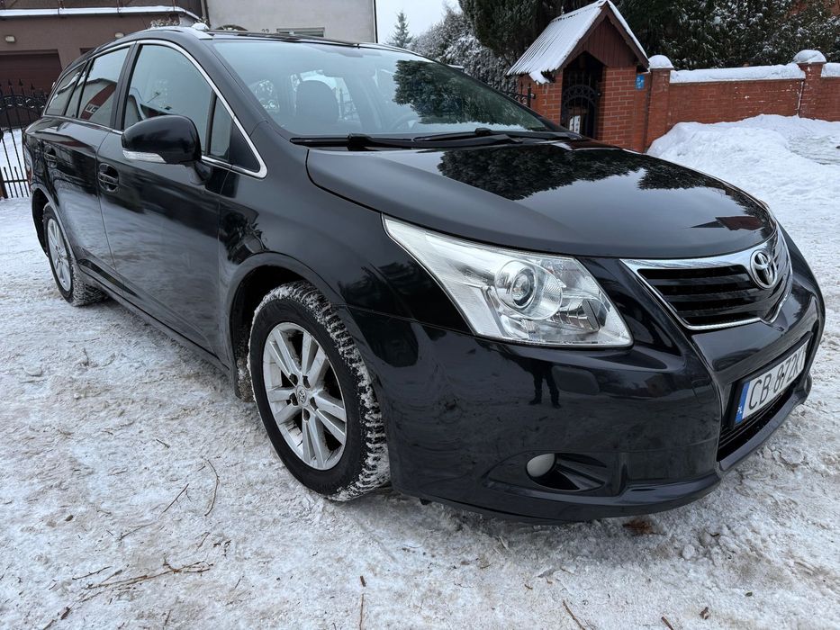 Toyota Avensis Toyota Avensis T27, Polski salon , II właściciel, nie wymaga wkładu