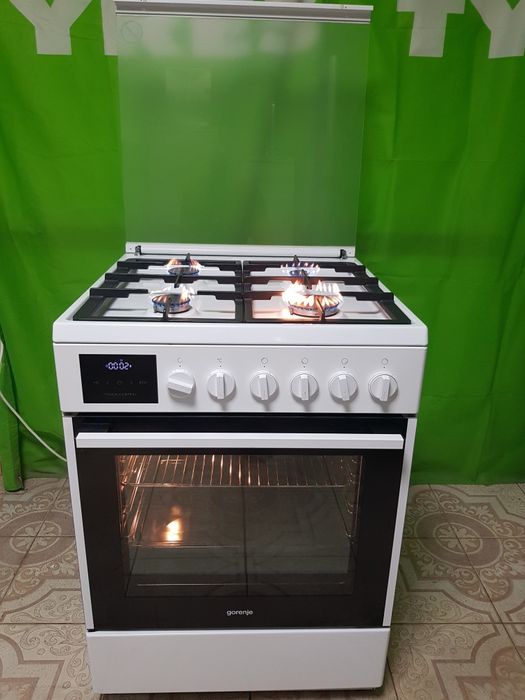 Газова плита б/в Gorenje 60/60 поджигом, газ контроль, решотки чугуни, дисплей управління, духовка електро, гриль, конвенці.