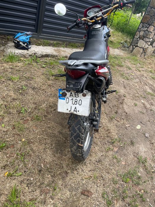 Мотоцикла форте 200