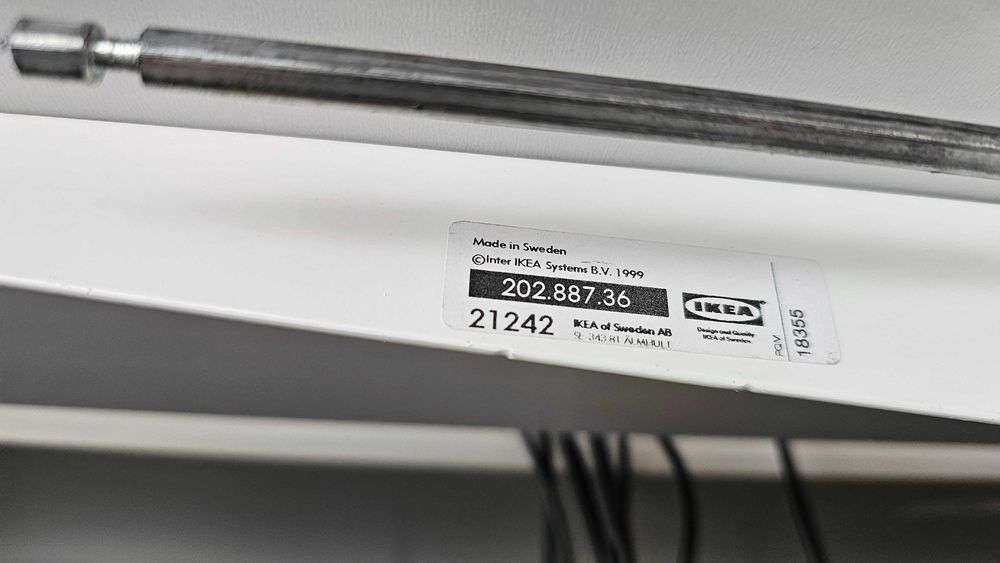 Secretária Elevatória Ikea 160x80