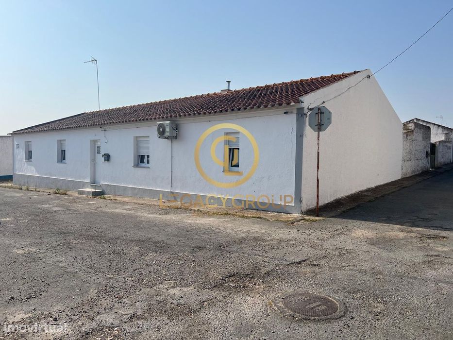 Moradia T3 Remodelada  em Estação de Ourique, Alentejo