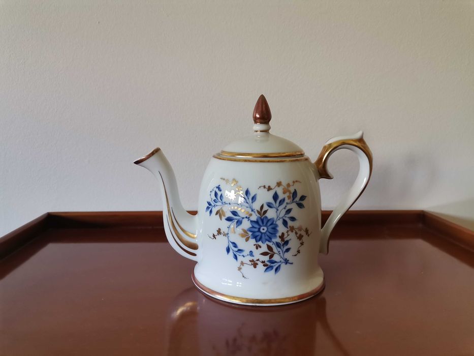 Bule Garibaldi n.º 1408/2500 da Vista Alegre