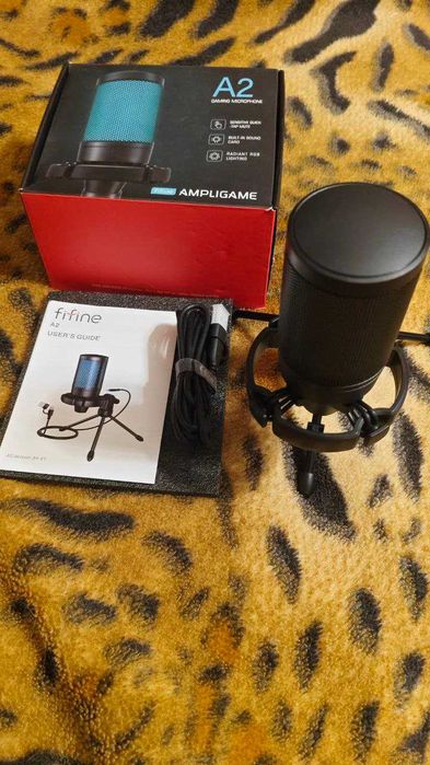 Ігровий мікрофон FIFINE AmpliGame A2 з RGB-підсвічуванням і штативом