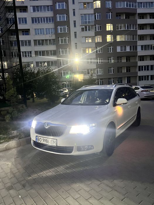 Skoda Superb 2010 автомат 2.0 дизель 9700$