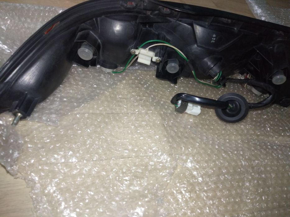 Задний стоп Toyota Sprinter Marino