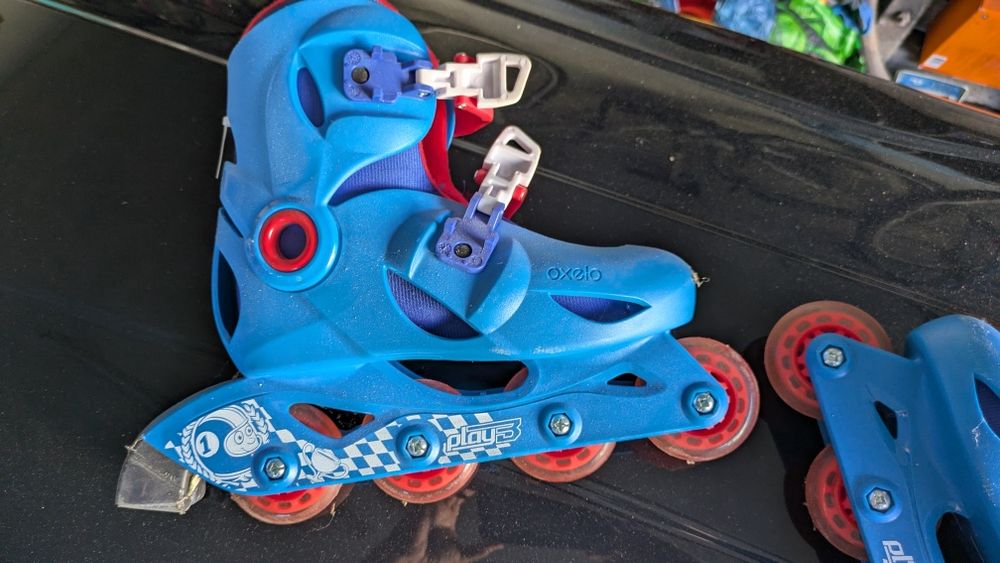 Patins em linha criança e proteção