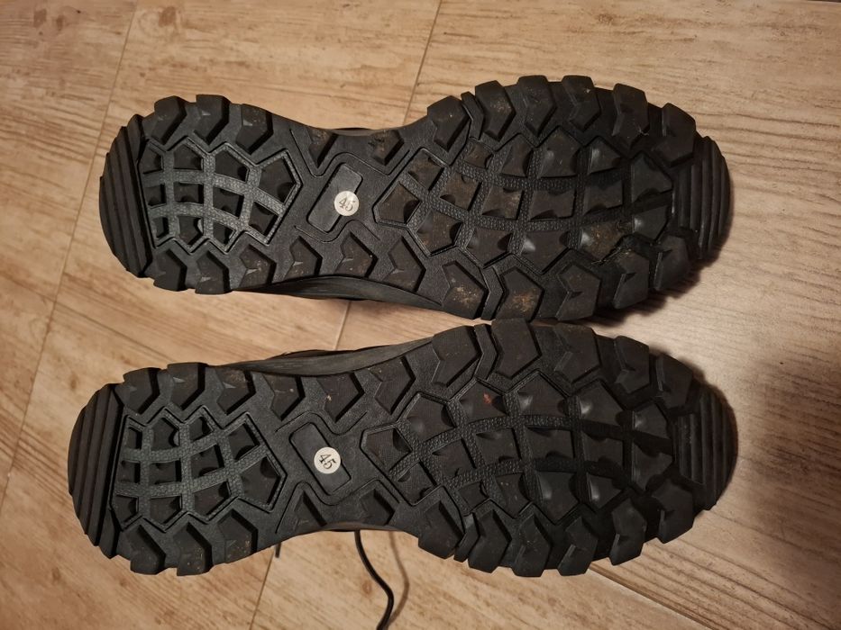 Buty trekingowe roz.45 nowe