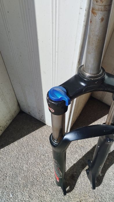 Forquilha com suspensão paracl bicicleta