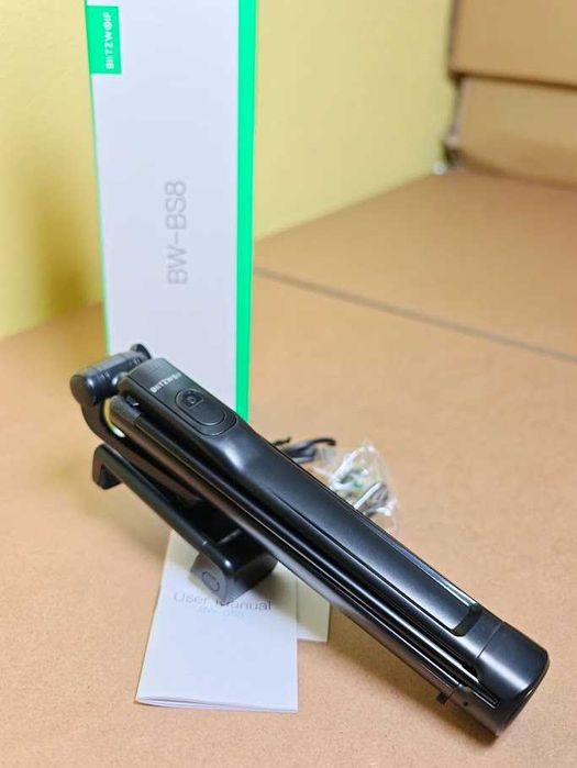 Tripé e Selfie Stick Bluetooth BlitzWolf BW-BS8 com Luz LED (NOVO)