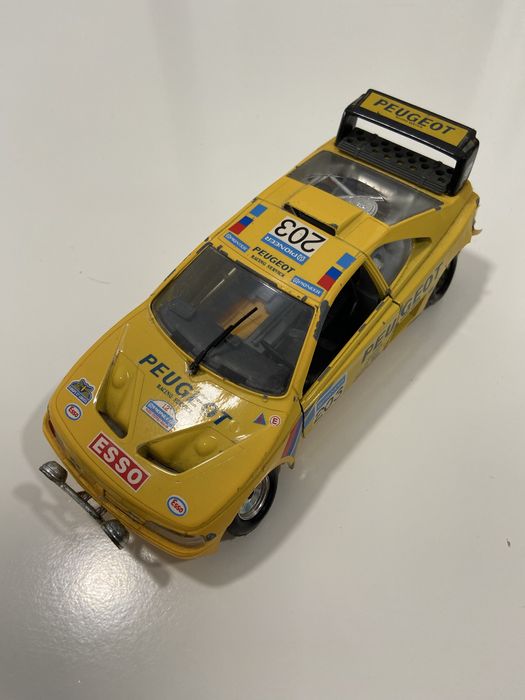 Conjunto de 6 Veículos Burago  - escala 1/24