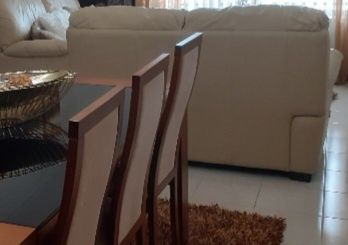 sofas bege pele genuína
