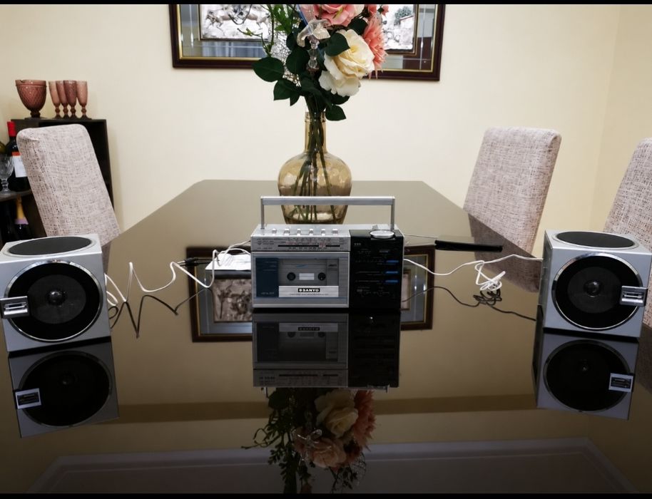 Vendo Rádio Sanyo Boombox M 7755L (Anos 80)