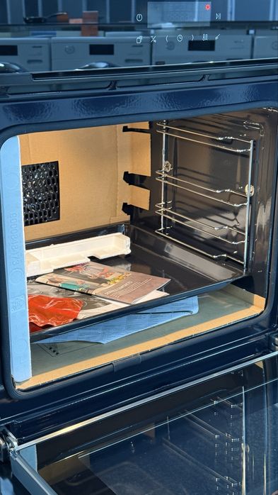 Комплект духовка та мікрохвильовка Neff. Новий