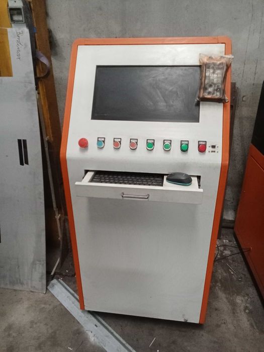 Vendo Máquina de corte de laser