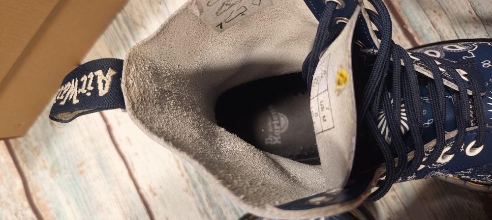 Martensy damskie skóra naturalna trzewiki sznurowane Dr Martens Pascal Bandana 1460  39