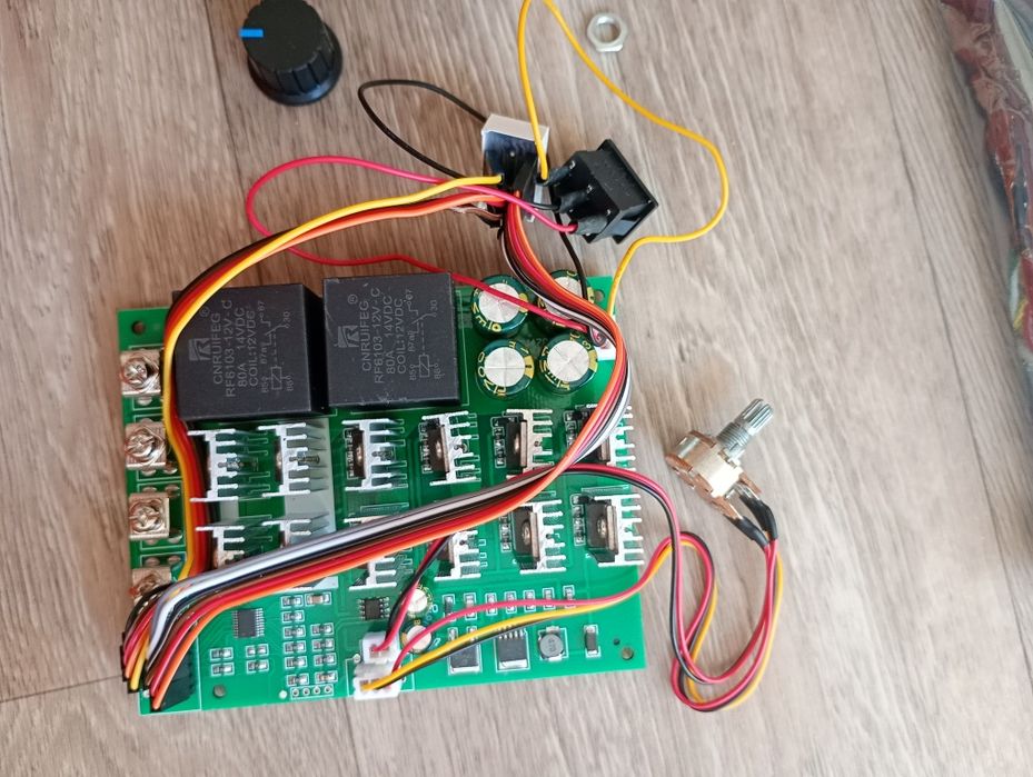 Ши регулятор двигателя , диммер