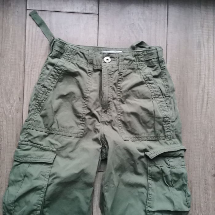 Bojówki r. 32 BERESHKA