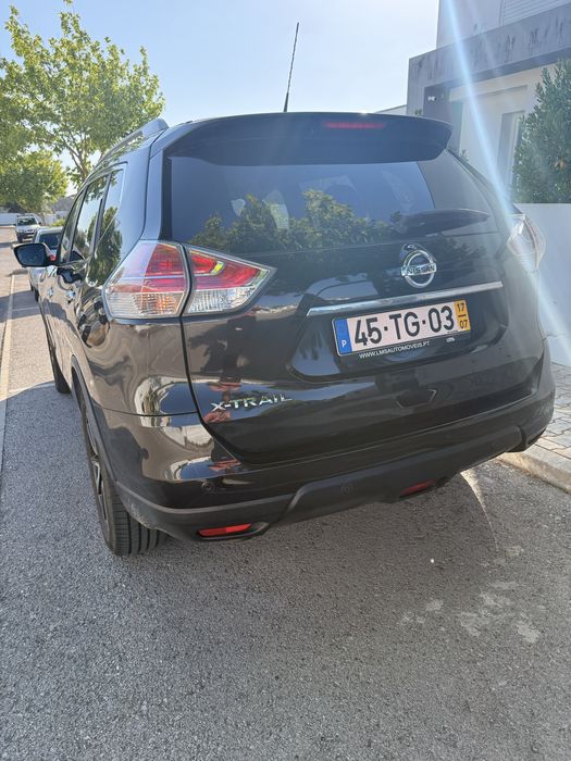 Nissan xtrail tekna 7 lugares, 360